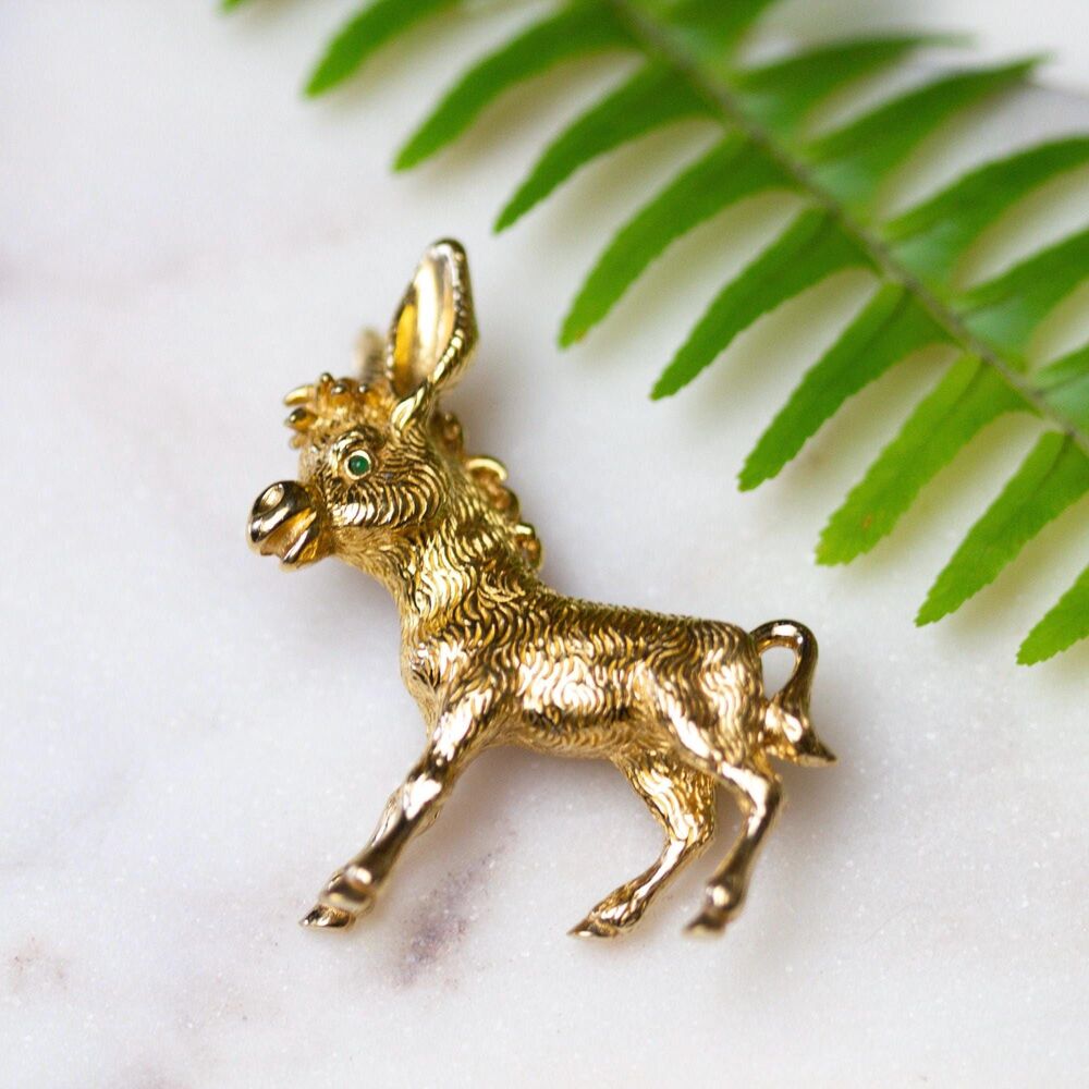 Vintage Ciner Signed Gold Donkey Brooch Pin Green Gemstone Rhinestone Eye Rare
